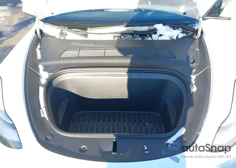 2023 Tesla Model Y Awd/Long Range Dual Motor All-Wheel Drive from USA, damaged, VIN 7SAYGDEE9PA059683